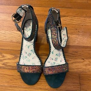 1901 Brand Glitter Heels